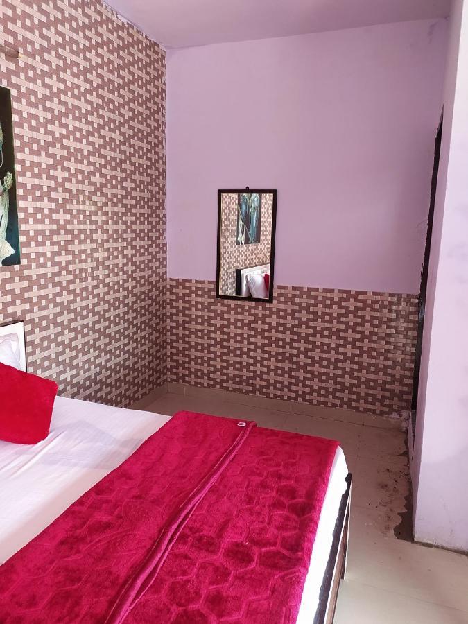 Oyo 82476 Royal Garden Ghaziabad Ngoại thất bức ảnh